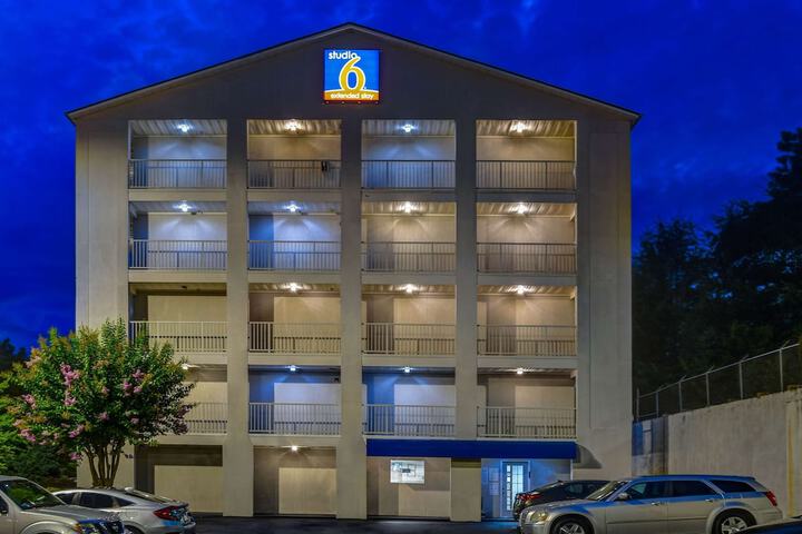 Studio 6 Extended Stay - Atlanta GA - Chamblee