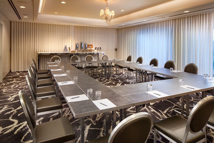SLS Hotel a Luxury Collection Hotel, Beverly Hills