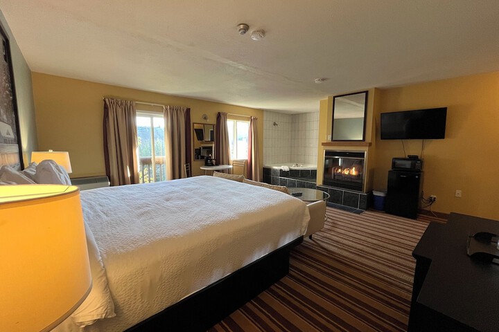 Room 51 of 125