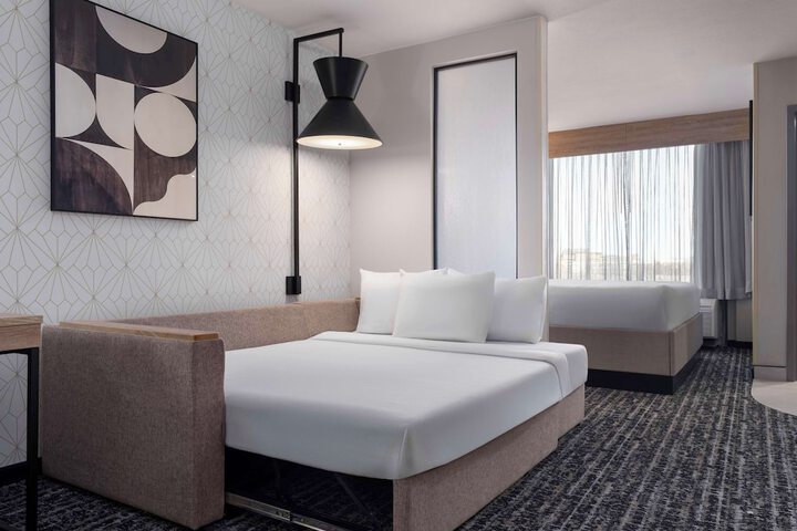 Hyatt Place Kansas City / Overland Park/Metcalf