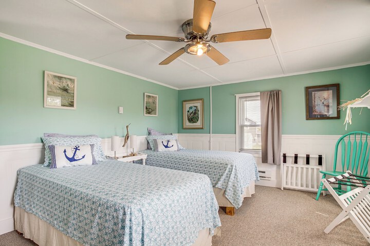 Maryland Retreat: Walk to Bay Beach & Boat Ramp!