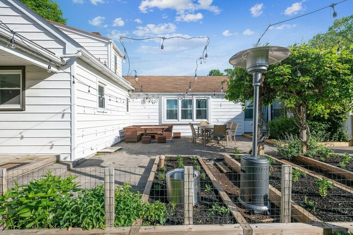 sweet Serenity" Stay 10 Minutes From Hershey 3 Bedroom Home by RedAwning