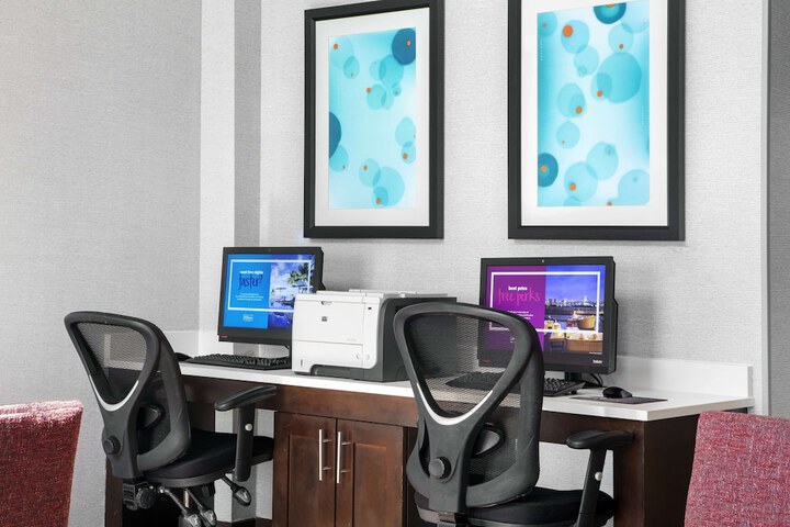 Business Center 23 of 23