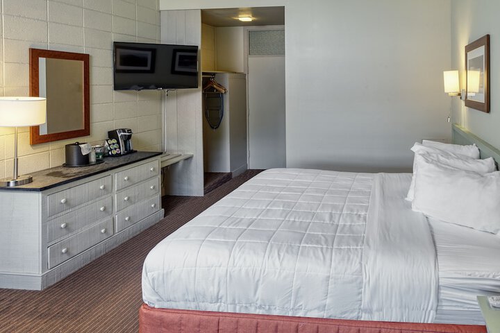 Room 22 of 41