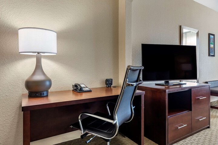 Room 29 of 48