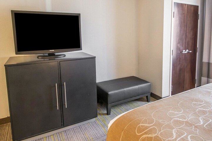 Room 21 of 48