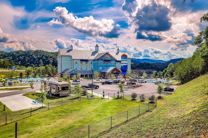 The Lodge at Camp Margaritaville