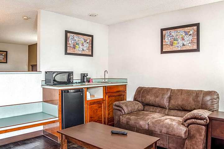 Econo Lodge Southeast