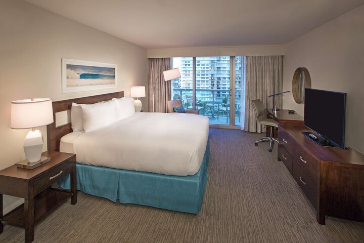 Doubletree Resort by Hilton Hollywood Beach