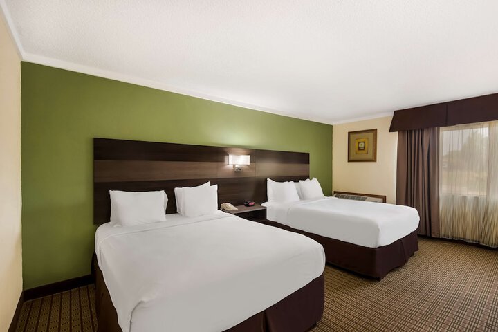 Room 16 of 30