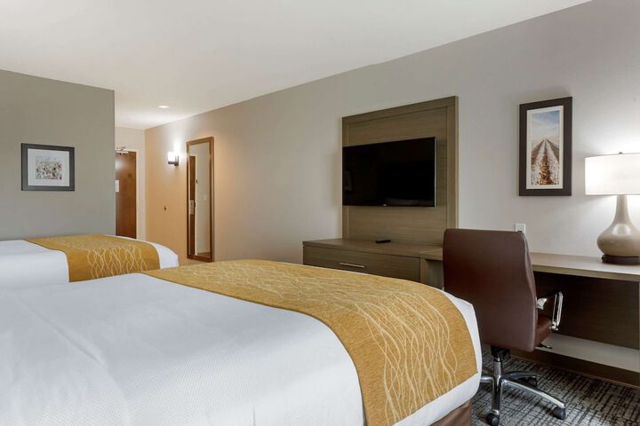 Room 28 of 36