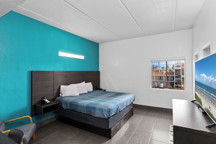 Room 34 of 56