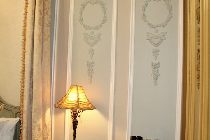 Room 20 of 51