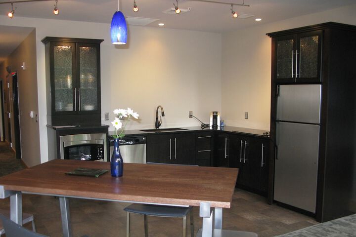 Suites at 118