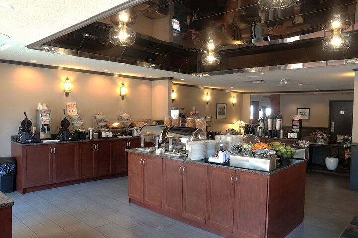Breakfast/Coffee Service 52 of 53