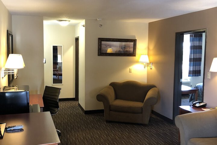 Room 16 of 26