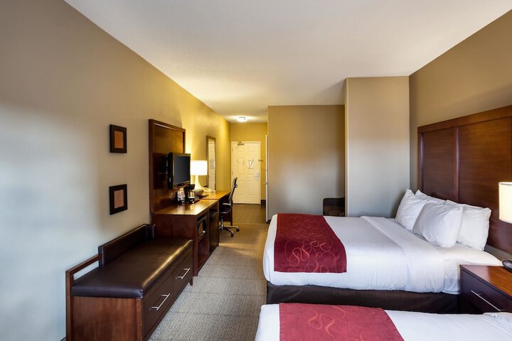 Room 12 of 36
