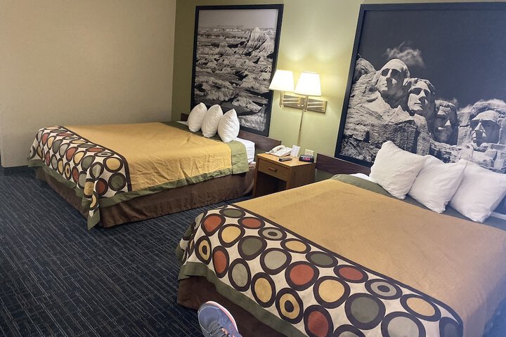 Room 13 of 31