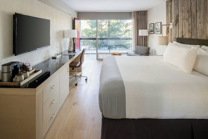 Room 45 of 73