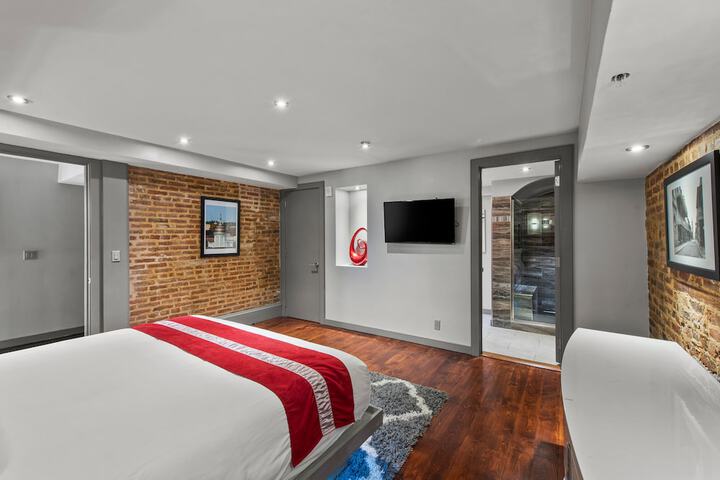 Room 79 of 488