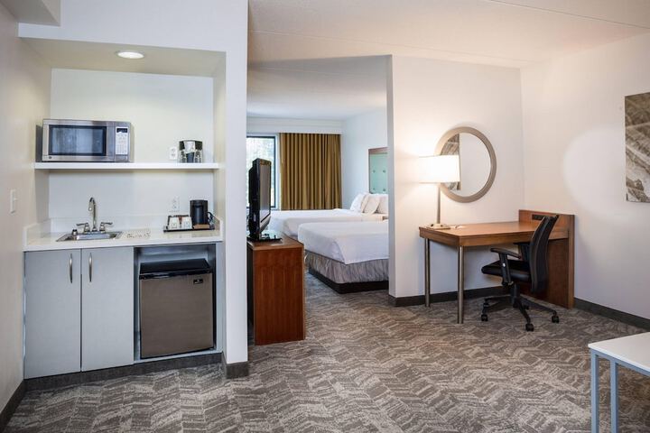 Room 15 of 24