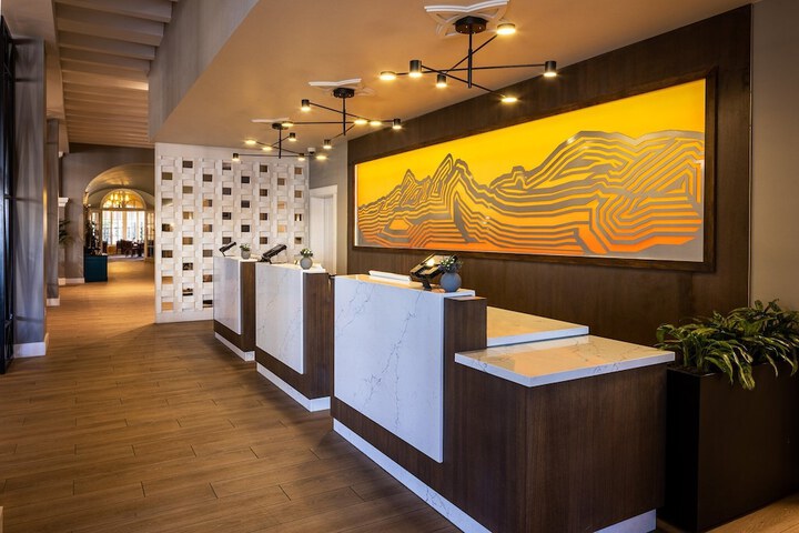 Hotel 3 of 110