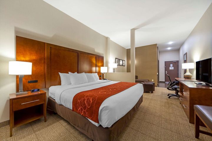 Room 30 of 40