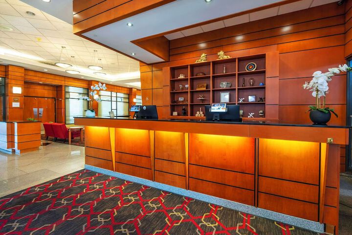 Grand Park Hotel Vancouver Airport an Ascend Collection Hotel