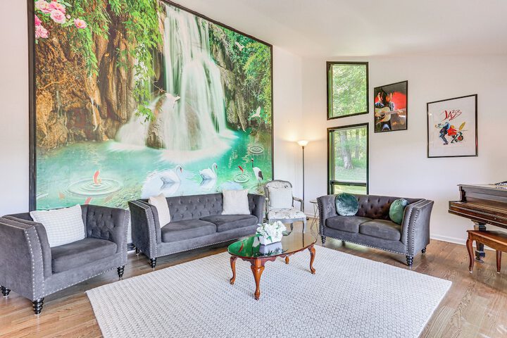 Pet-friendly Vacation Rental w / Lake Access