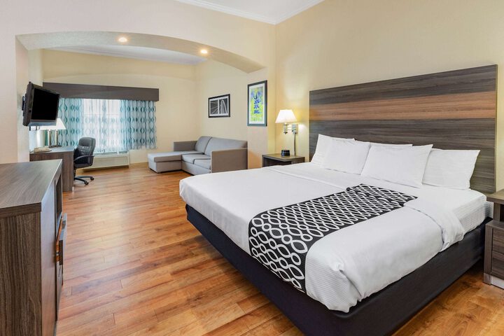 La Quinta Inn & Suites by Wyndham Garland Harbor Point