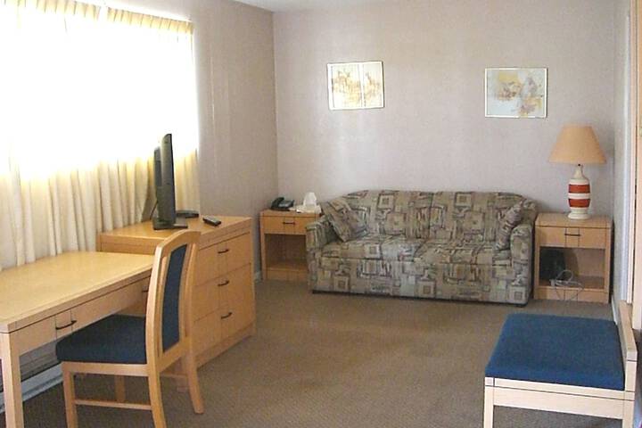 Room 40 of 42
