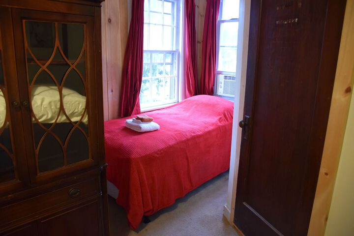 Room 82 of 156