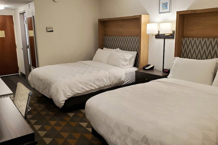 Holiday Inn Martinsburg by IHG