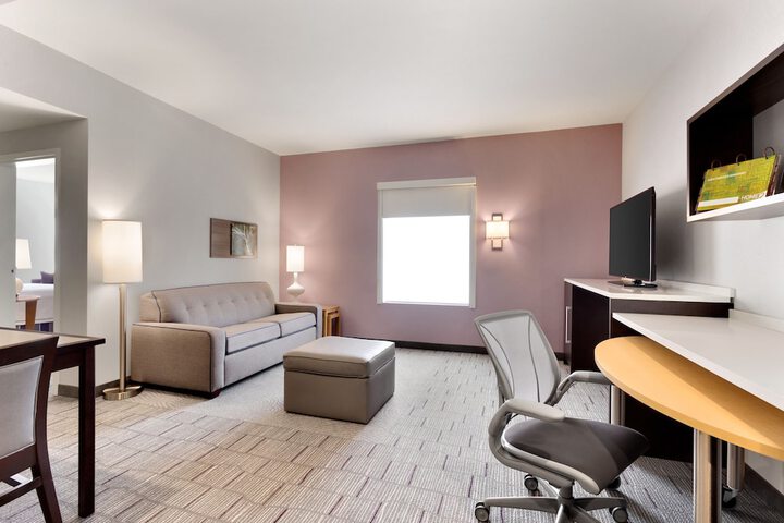 Room 12 of 22