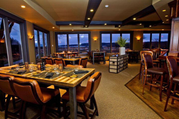 Dining 20 of 41