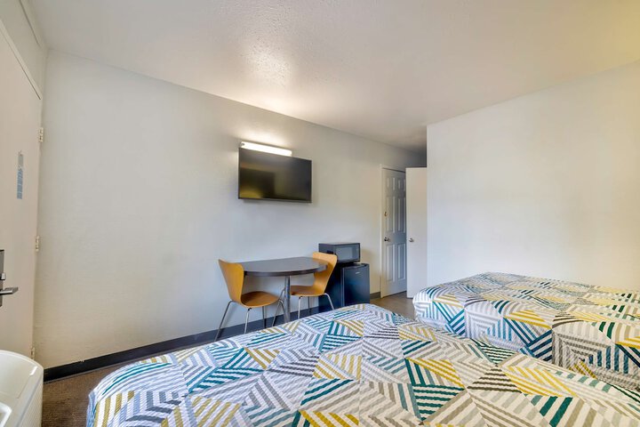 Room 21 of 26