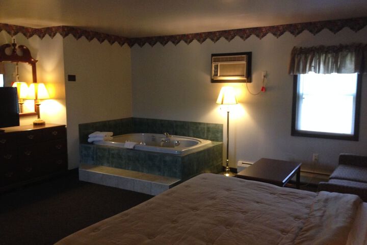 Room 19 of 42