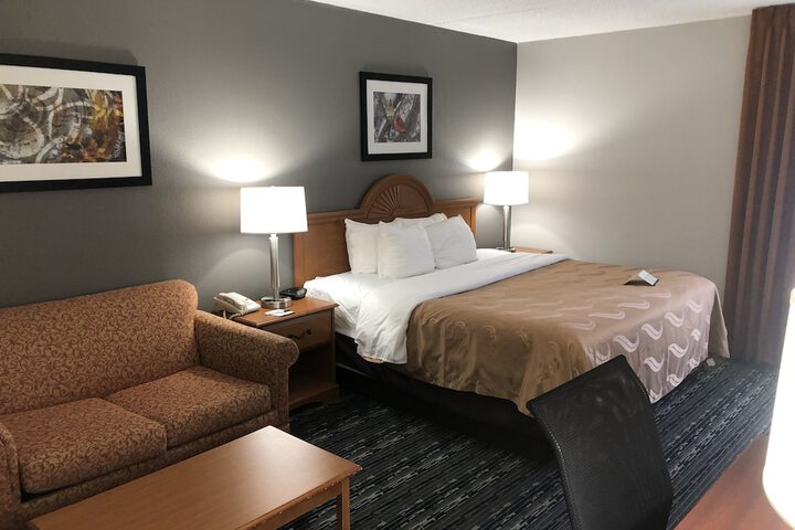 Room 21 of 50