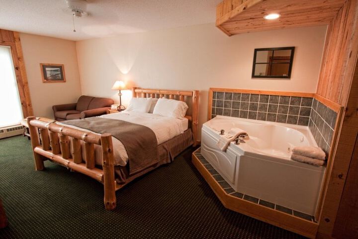 Room 43 of 72