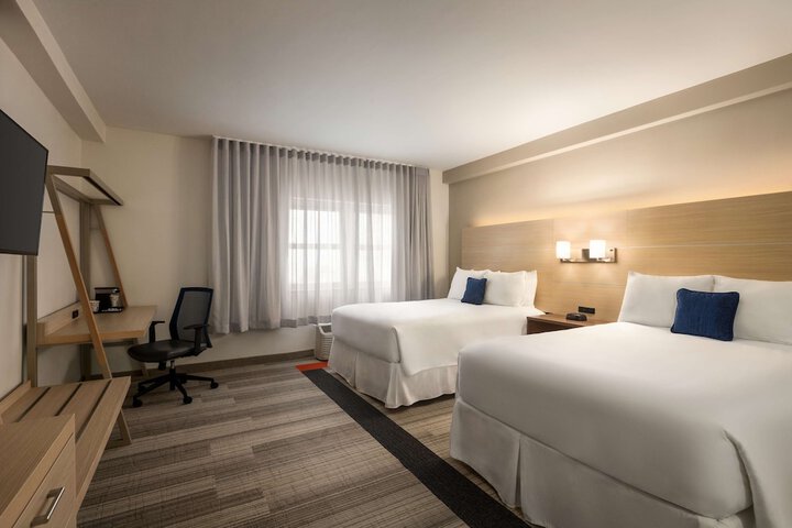 Room 16 of 36