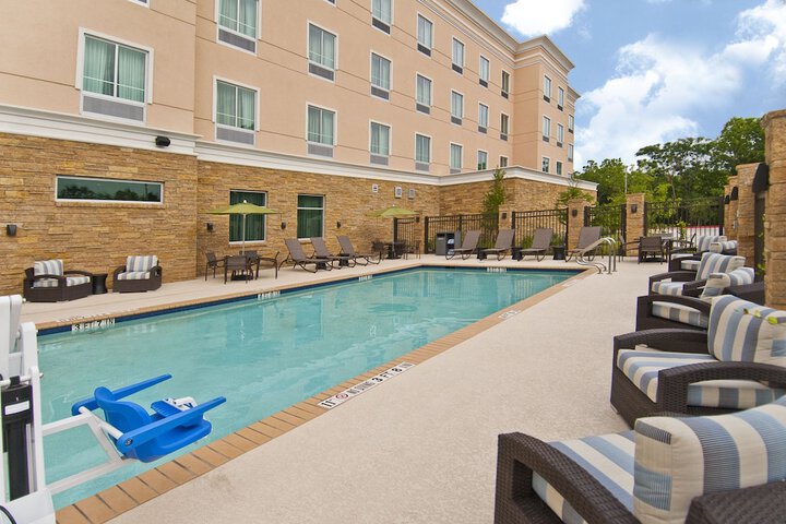 Pool 11 of 57