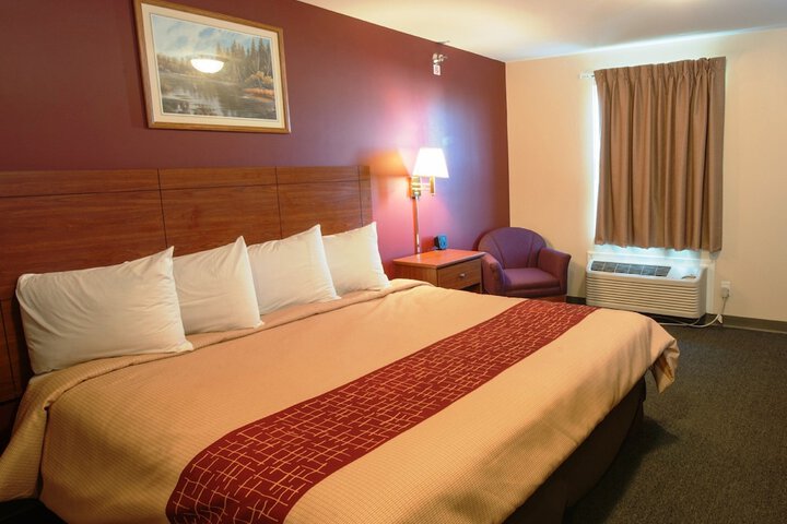 Room 21 of 34