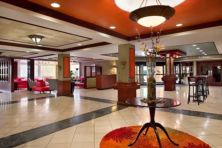 Wyndham Garden Newark Airport