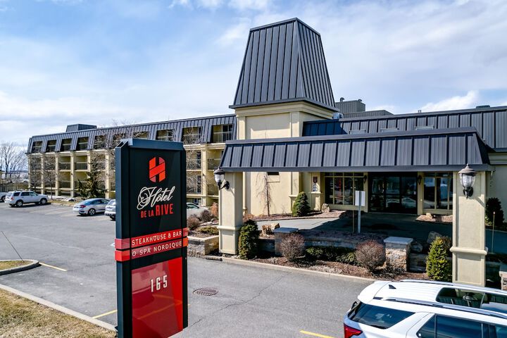 Hotel 3 of 29