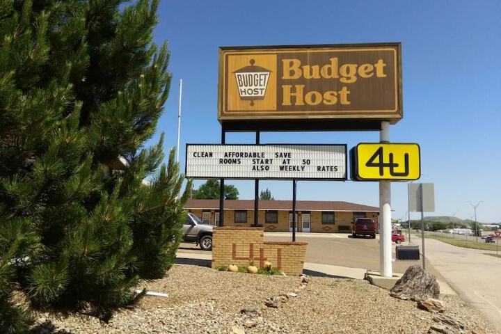 Budget Host 4 U Motel