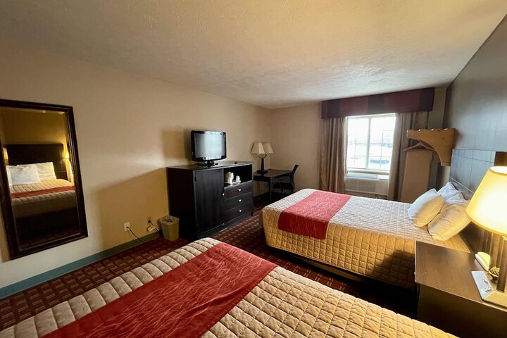 Room 12 of 21