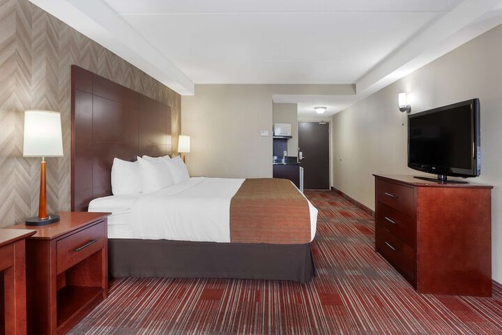 Room 27 of 44