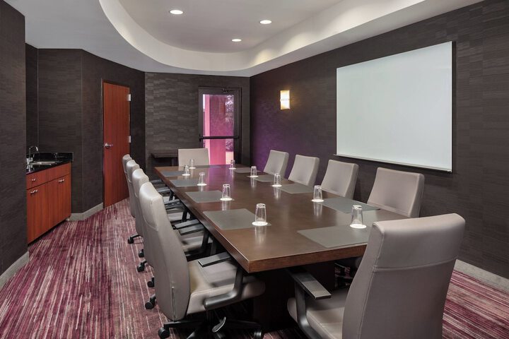 Courtyard by Marriott Anniston Oxford