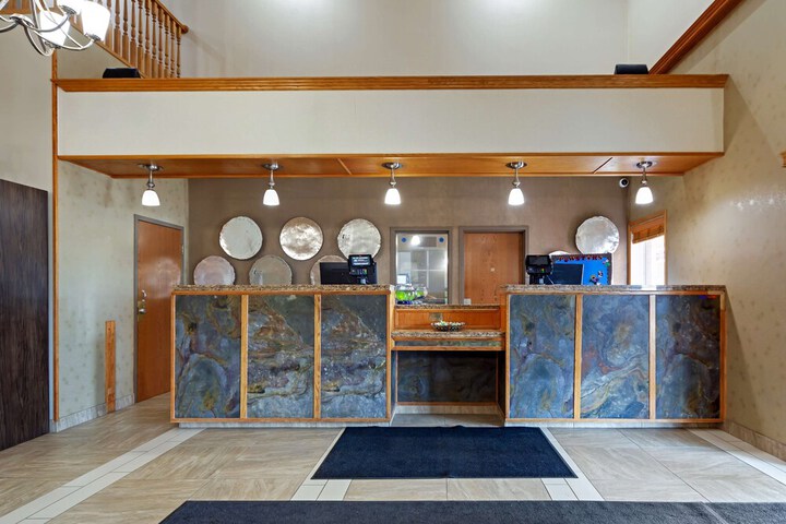 Best Western Grande Prairie Hotel & Suites