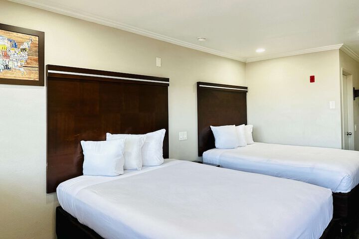 Room 14 of 20